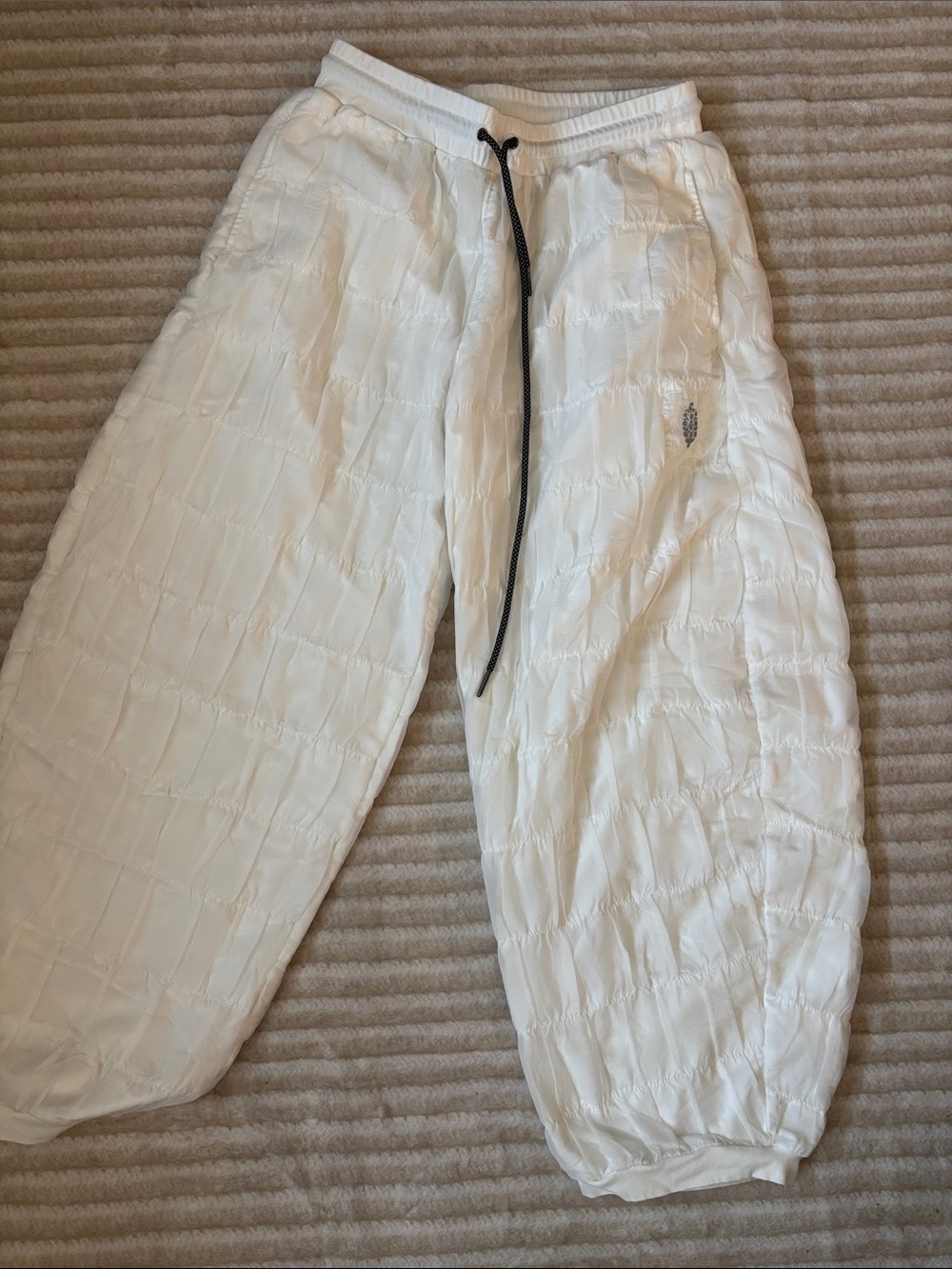 FP Movement Women’s White Quilted Jogger Pants - Lightweight Casual